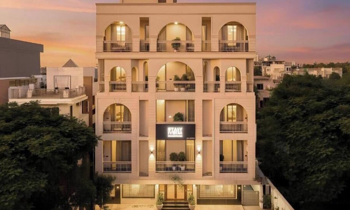 DLF Phase 3 Apartment | StayVista Residences near Cyber City Hub
