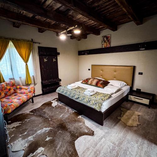 Bran Villa | Stone House Bran