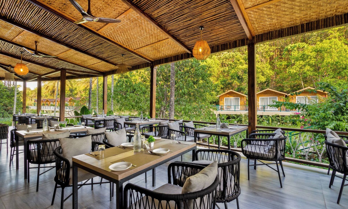 Timbholi Hotel | Stone Wood Jungle Resort