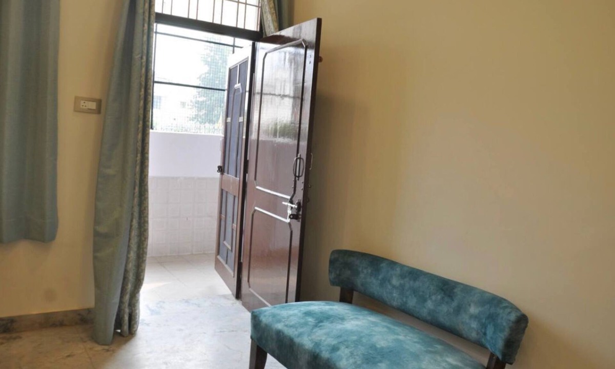 Jaipur Apartment | Stylish & Cozy Retreat