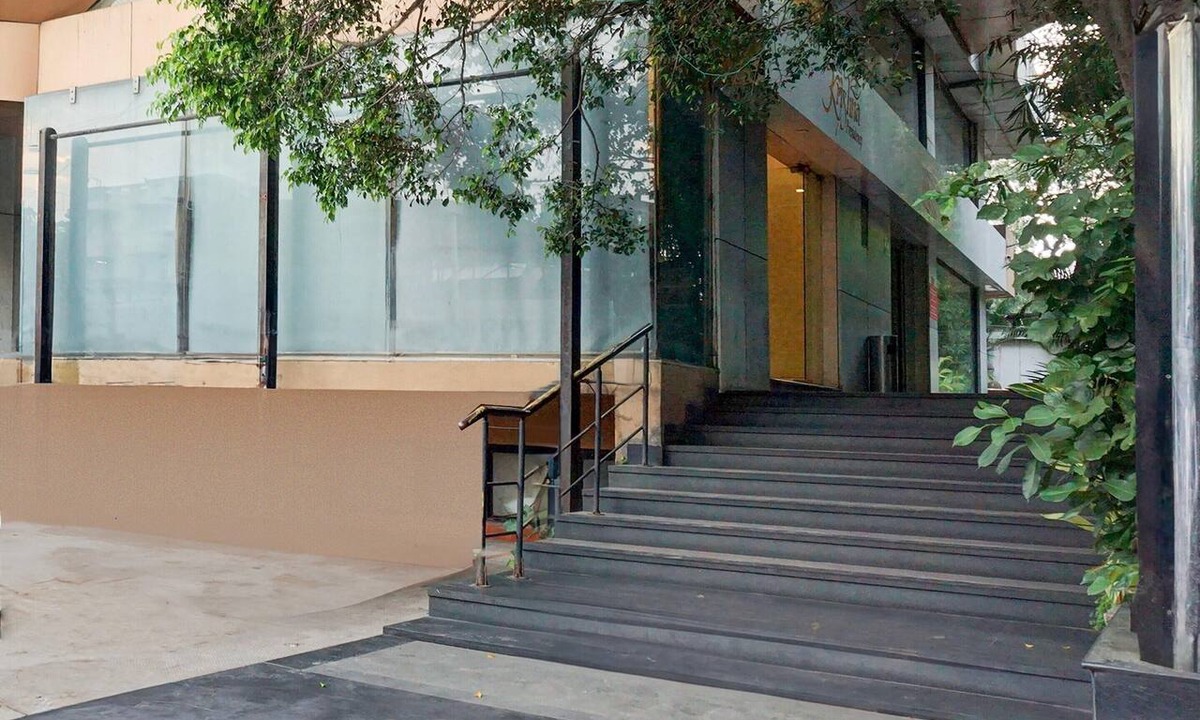 Shivajinagar House | Suite JM Road Krishna Presidency