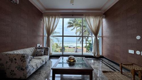 Koteshwar House | SUNSET SANDs