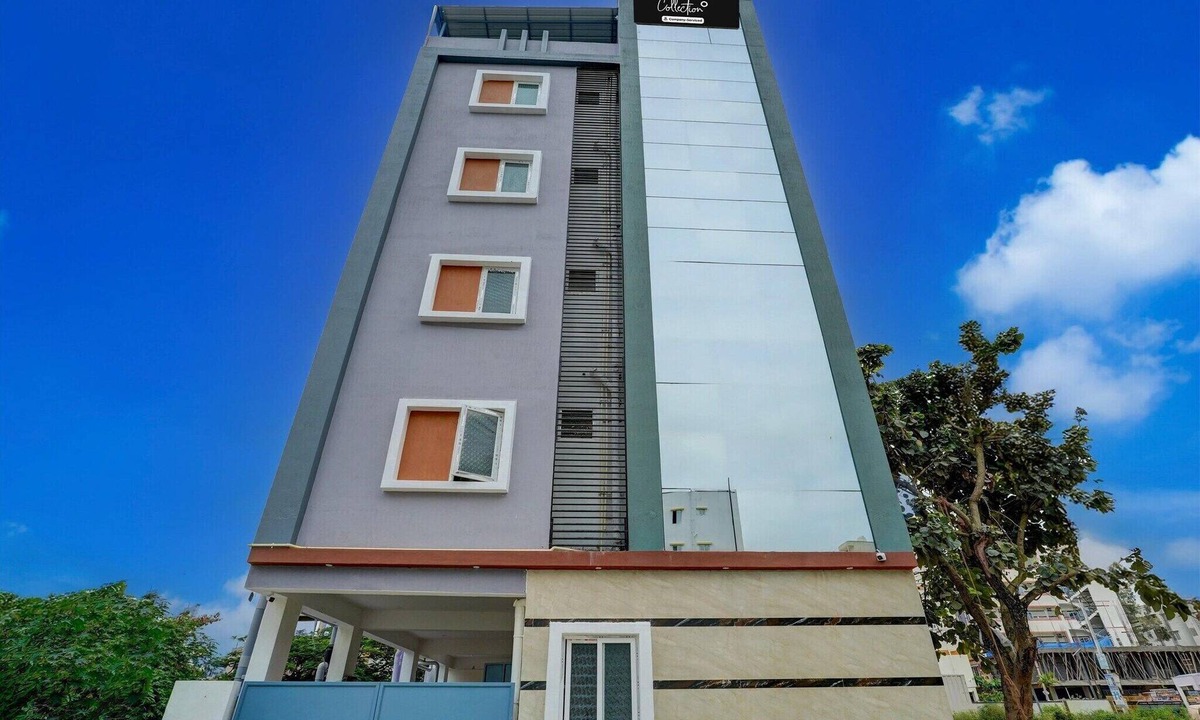 Electronics City House | Super Collection O Biocon Hebbagodi Metro