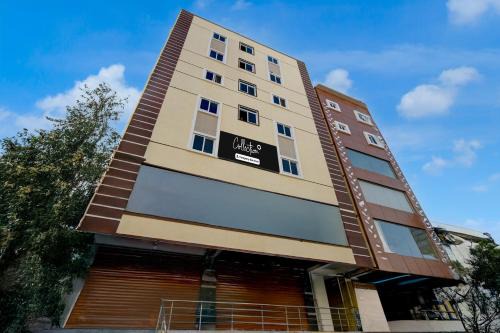 Kukatpally Housing Board Colony Hotel | Super Collection O Forum Mall Hyderabad Formerly Ruby Grand Inn