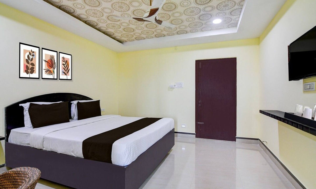 Srikakulam House | Super Collection O Rama Lakshmana Junction