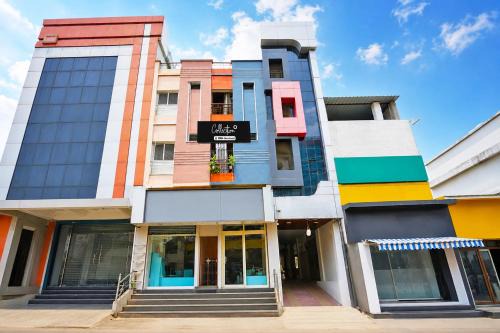 Rajahmundry Hotel | Super Collection O Rajahmundry Pushkar Ghat Formerly Sona Residency