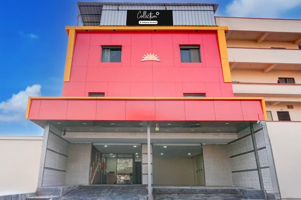 Pimpri - Chinchwad Hotel | Super Collection O Talwade
