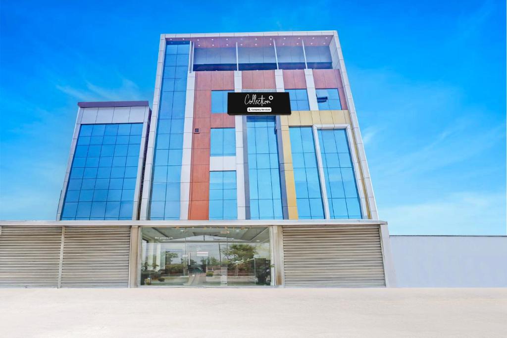 Warangal Hotel | Super Collection O Warangal Railway Station