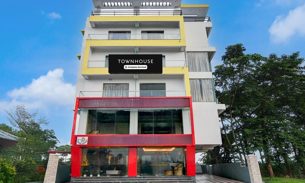 Madanpur House | Super Deluxe RoomTanish Inn