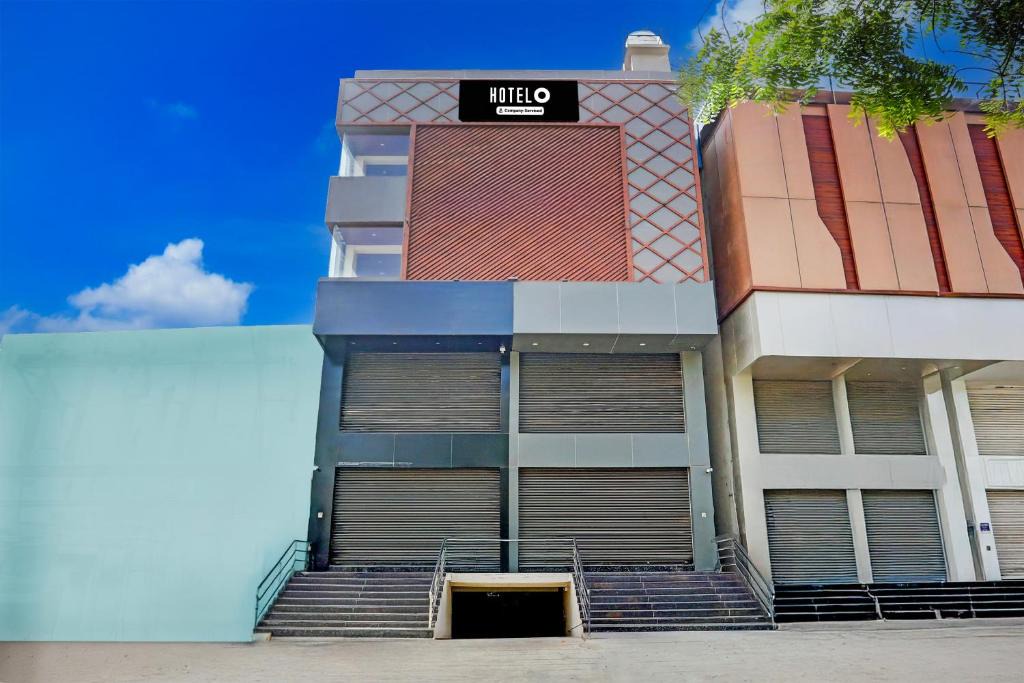 Anantapur Hotel | Super Hotel O Ananthpur Formerly TR Residency