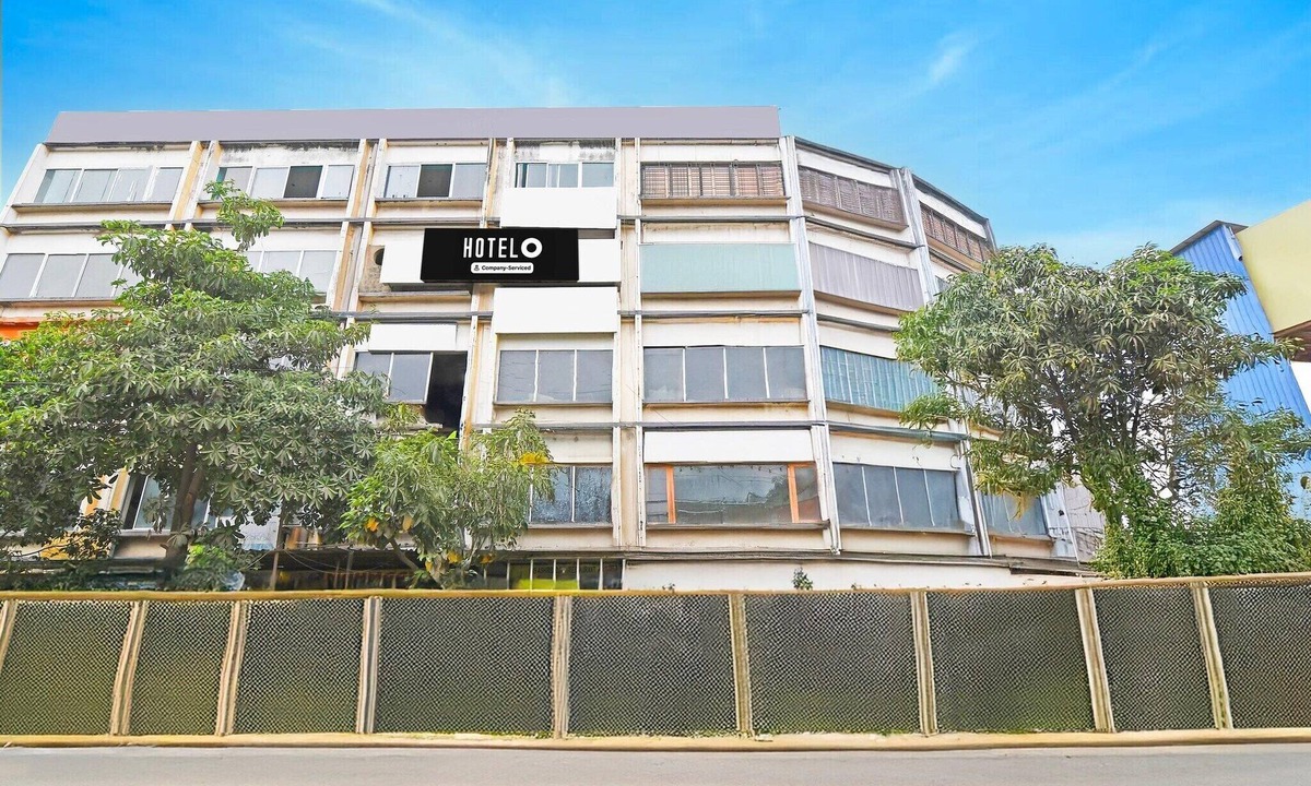 Thakurpukur House | Super Hotel O Kabardanga More Kolkata