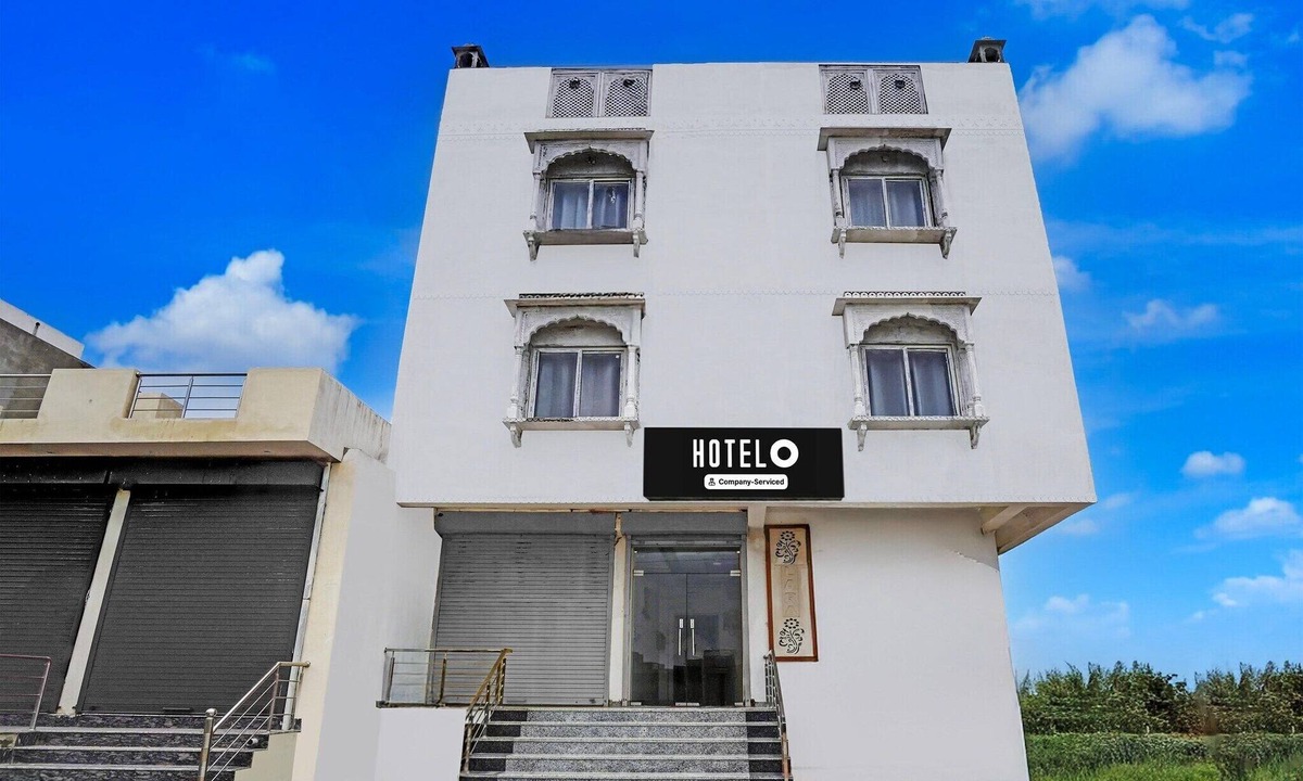 Rajawas House | Super Hotel O Mehta College