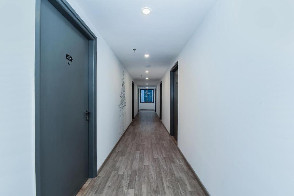Panch Batti Hotel | Super Townhouse C Scheme Ahinsa Circle