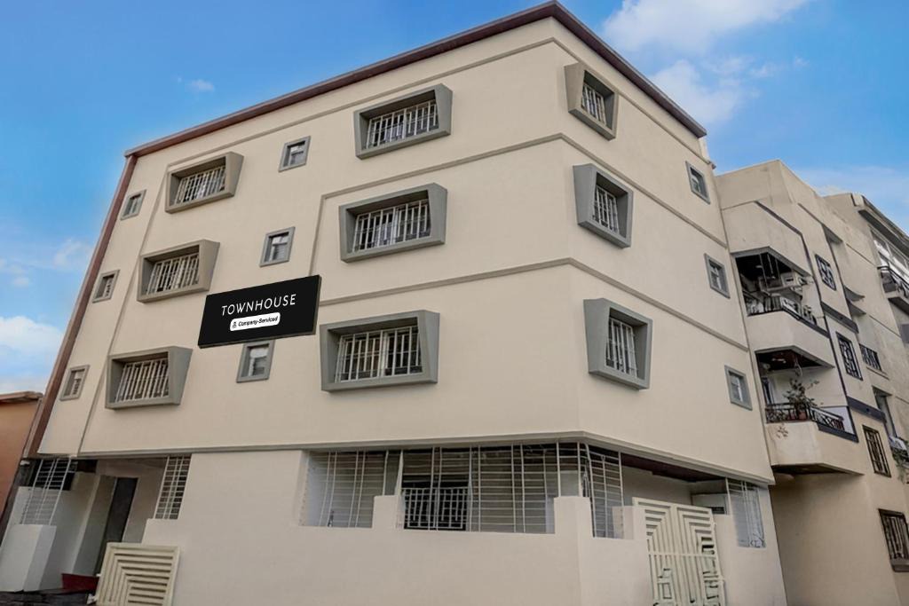 Nagpur Hotel | Super Townhouse Ganesh Tekdi Temple Nagpur