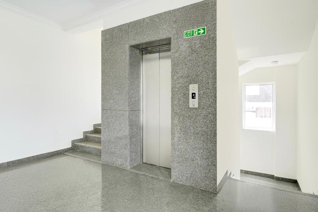 Brookefield Hotel | Super Townhouse Oak AECS Layout Brookfield