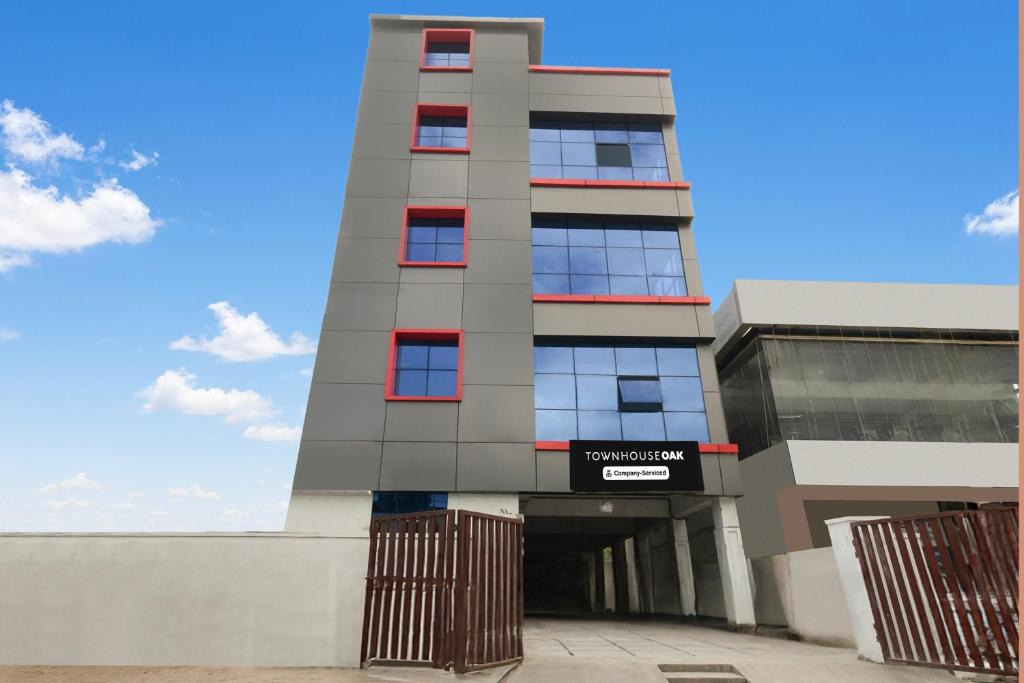 LB Nagar Hotel | Super Townhouse Oak Kamineni Bus Stop