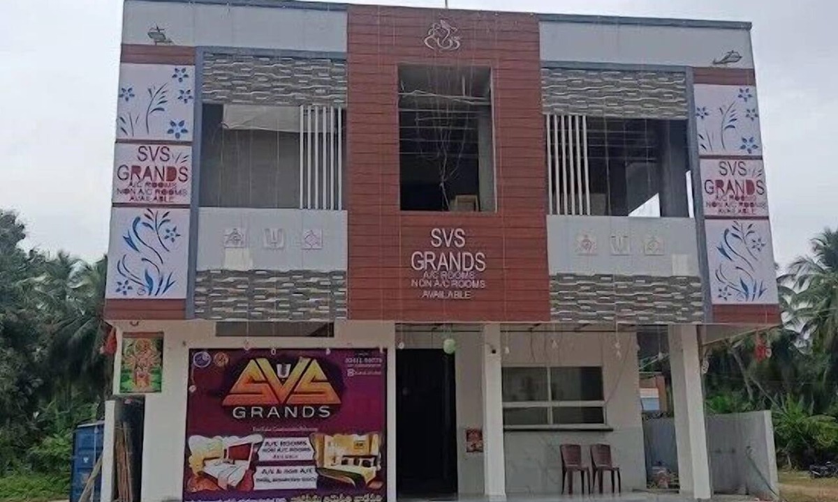 Kottapeta Hotel | SVS Grands