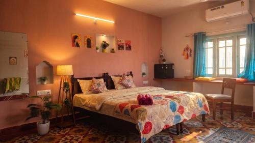 Serilingampally Apartment | Sweet 16 Studio Vintage 1RK Near DLF Street