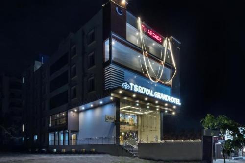 Bommasandra Hotel | T S Royal Grand Hotel