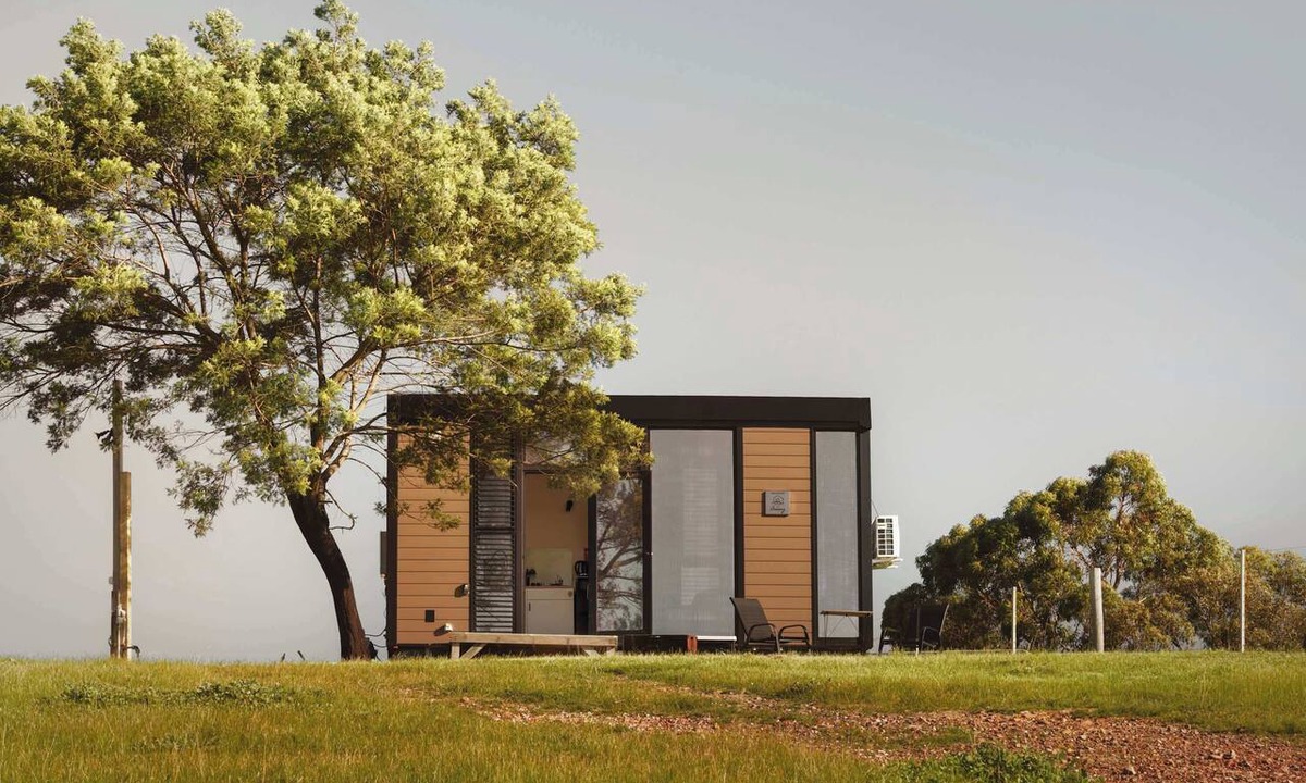Tallarook House | Tallarook Hilltop Tiny House 1 by Tiny Away