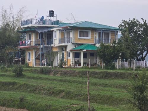 Champawat Cabin | Tapas