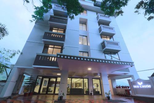 Chithirapuram Hotel | Tea Castle Munnar