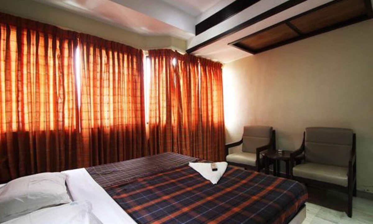 Madurai Main Hotel | Temple View & Luxury Room Stay @ madurai