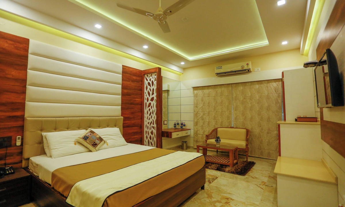Craig Park Layout Hotel | TERRACE GARDENS