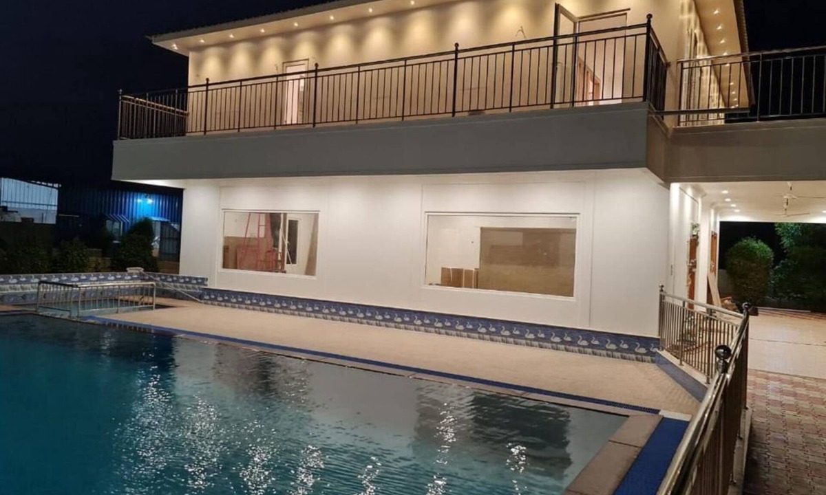 Tiruchendur Hotel | Thai Beach Resort