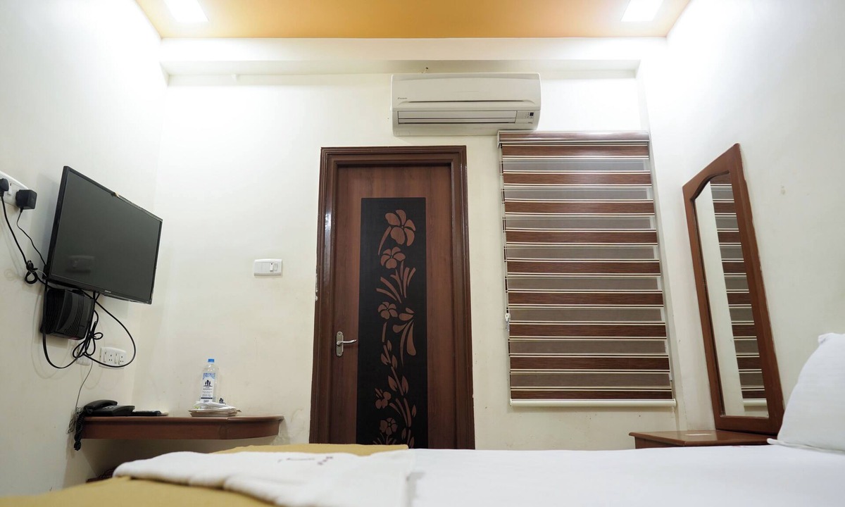 Dharapuram Cabin | THAI RESIDENCY