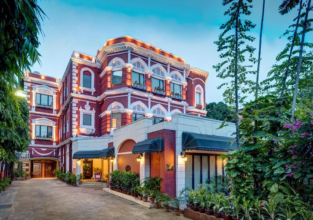 Park Street Hotel | The Astor