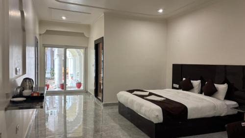 Khajuraho Hostel | The Backpacker hostel by Surendra rajak
