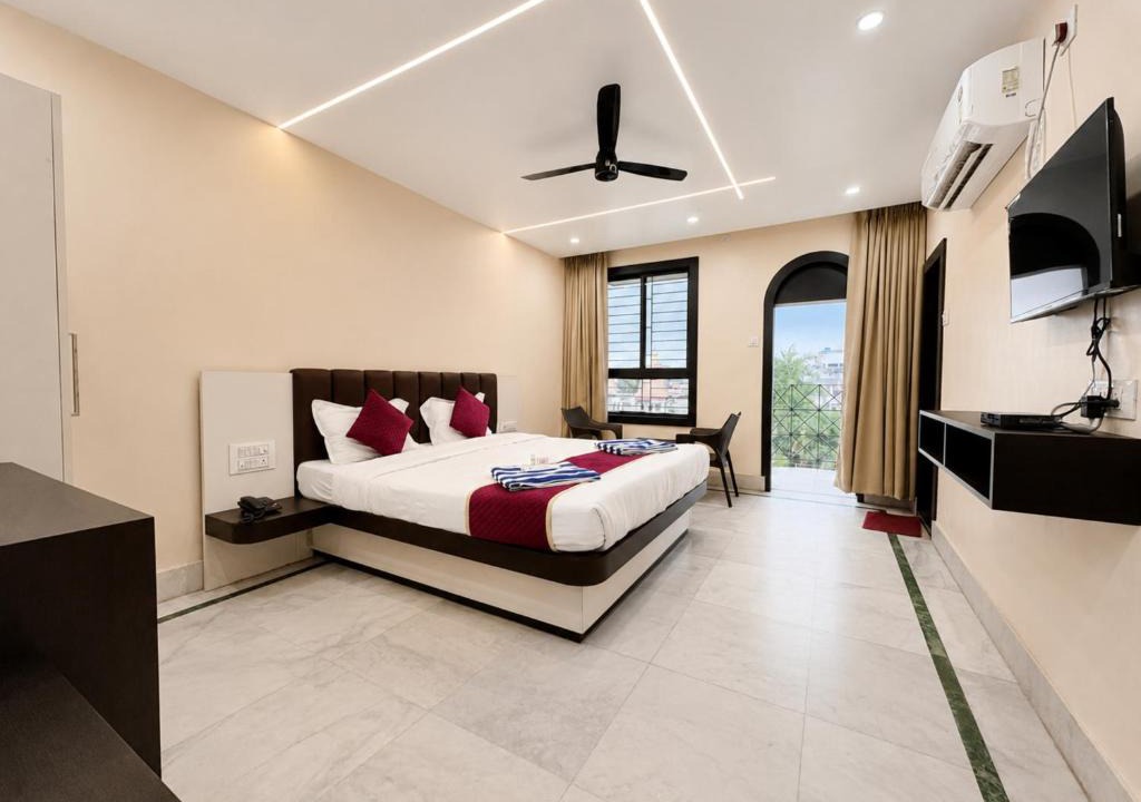 Tarapith Hotel | The Binapani Hotel And Restaurant