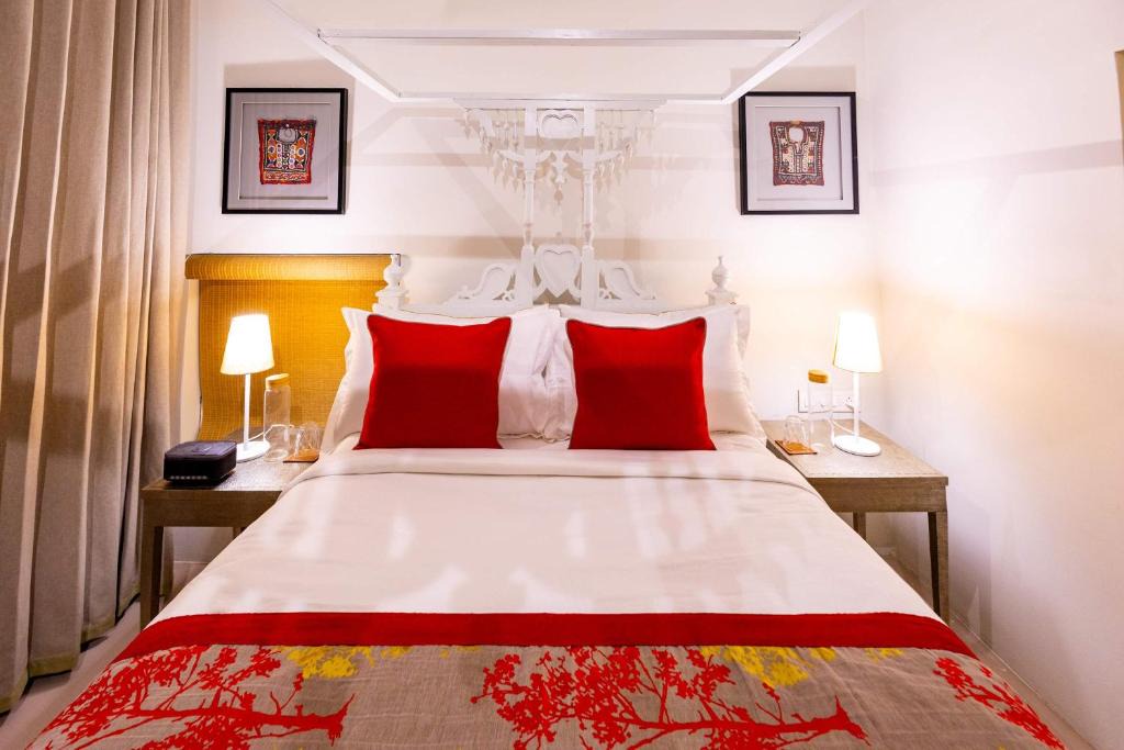 Udaipur City Centre House | The Blue Root by Viraalay - 5 Bed Heritage Home Villa in Udaipur