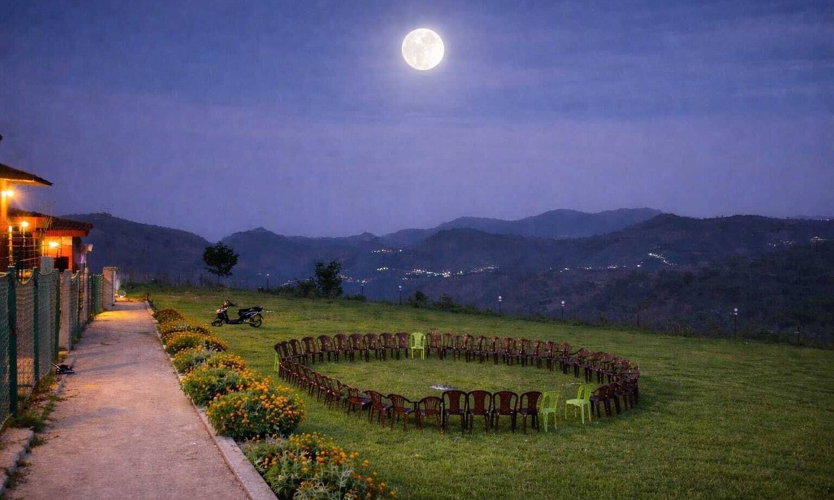 Ooty Hotel | The Bowers Chalet