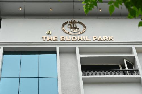 Dwaraka Nagar Hotel | The Budhil Park