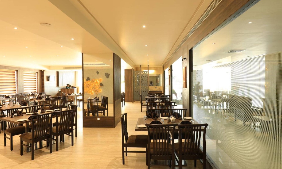 Junagadh Hotel | The Byke Suraj Club