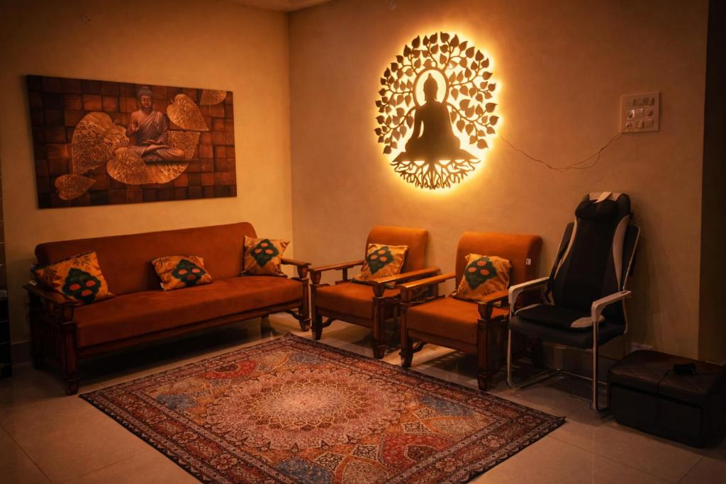 Bodh Gaya Apartment | The Comfort Crest - Home Stay 2 Bedroom Family Suite with Living room