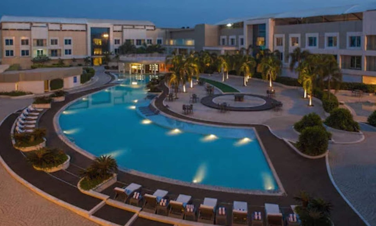Pardi Hotel | The Deltin Hotel