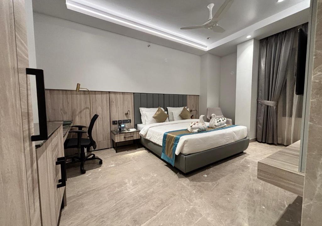 Buxar Hotel | The Eastern Grace Hotel