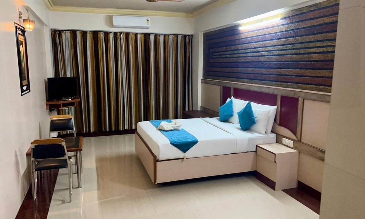 Madiwala Hotel | The Grand Krishna Rooms