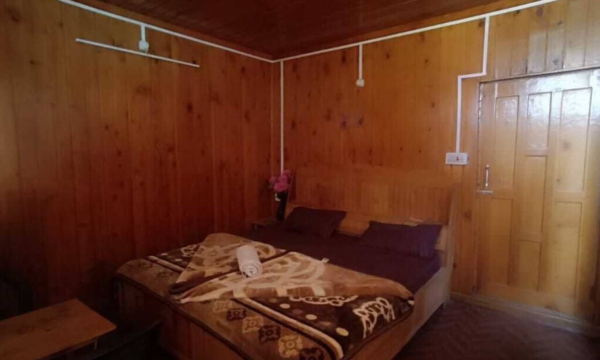 Shangarh Hotel | The Great Himalayan Hikes Homestay