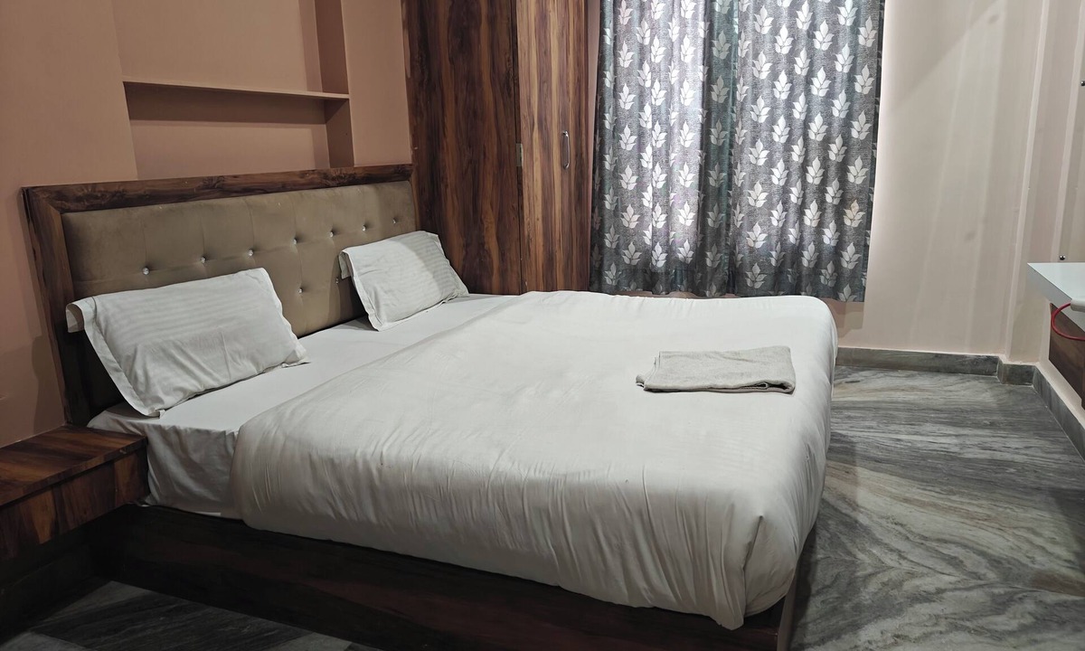Central Area Hotel | The haveli lounge and restaurant