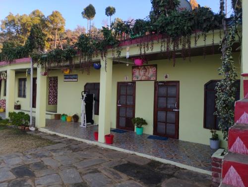 Almora Villa | The Heaven Town