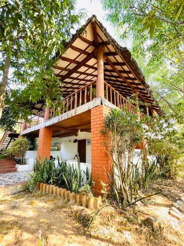 Hosur Hotel | The Hideaway Hosur by evaddo stays