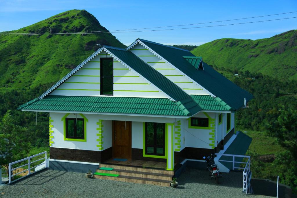 Vagamon Resort | The Kissing Mountains