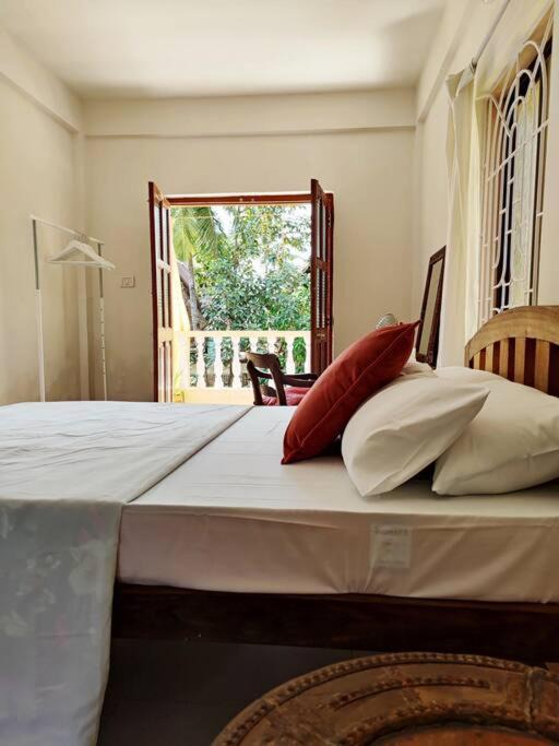 Ashvem House | The Maroon Beach House