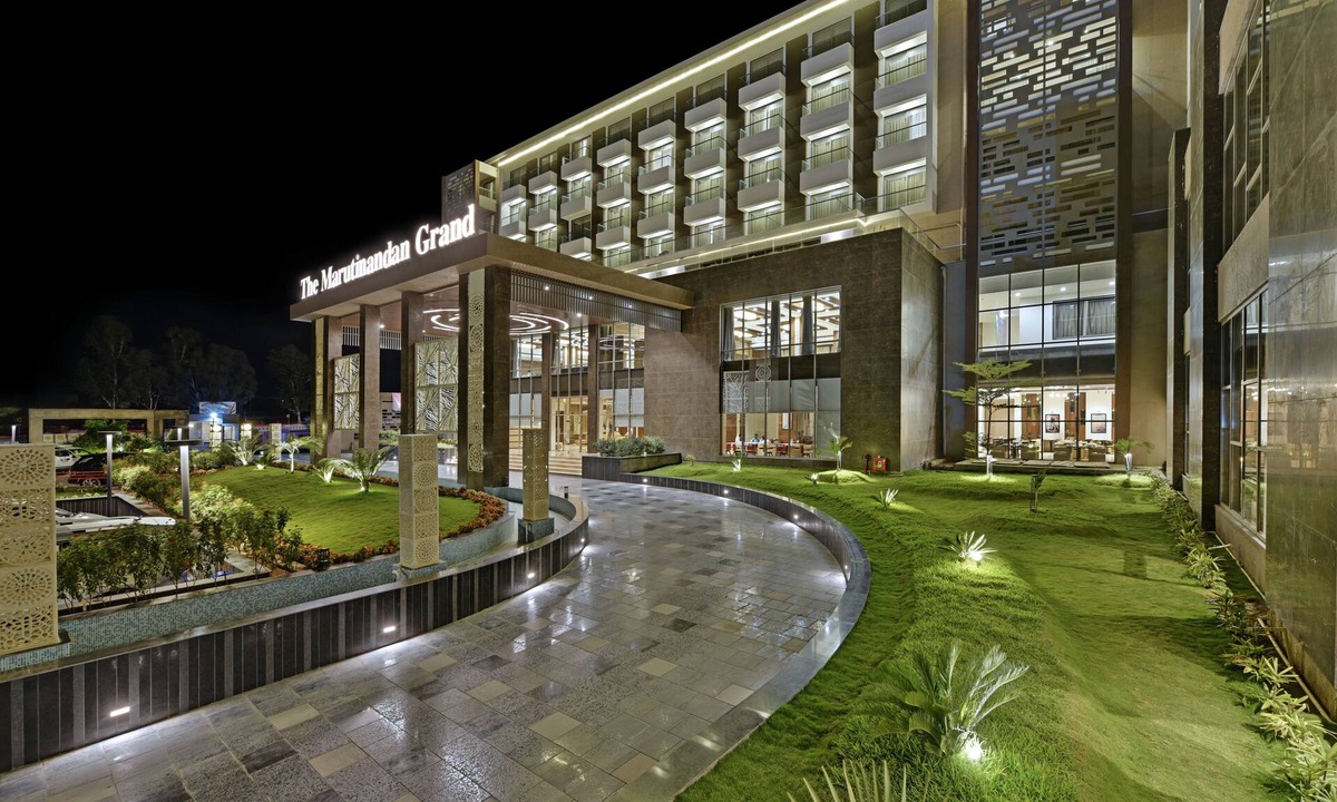 Nathdwara Hotel | The Maruti Nandan Grand