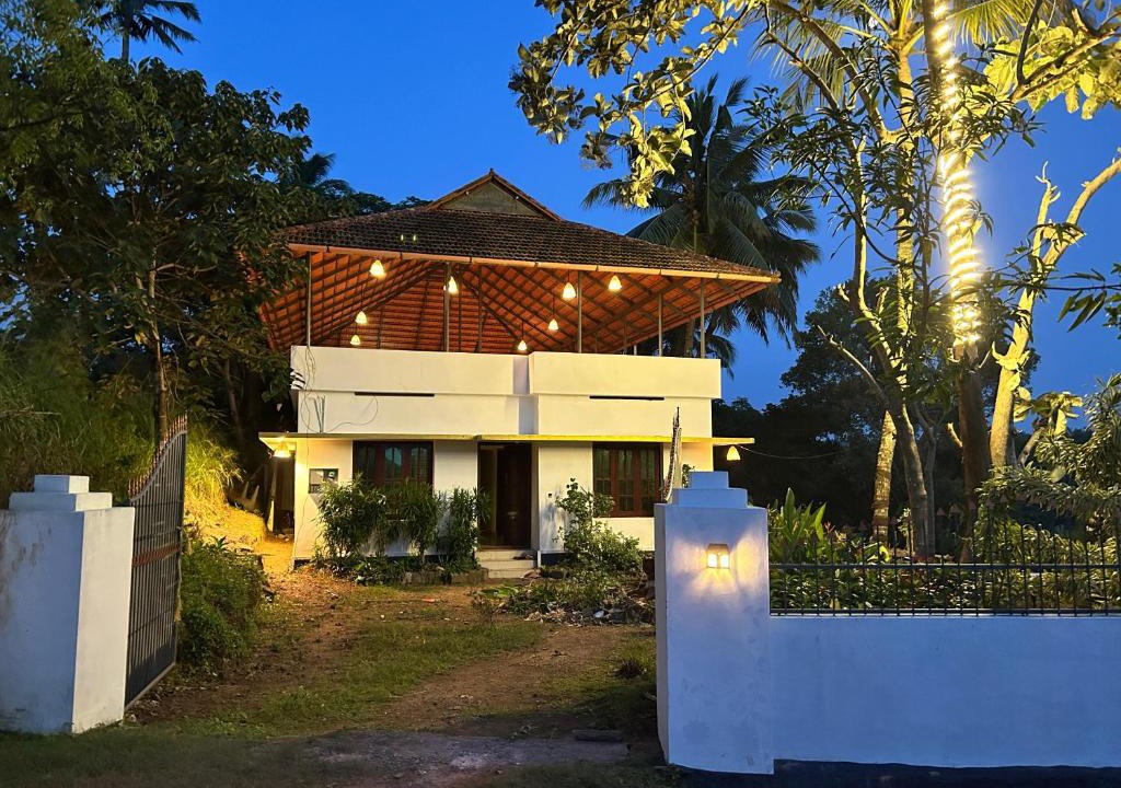 Varkala Hotel | The Mystic Cliff Varkala