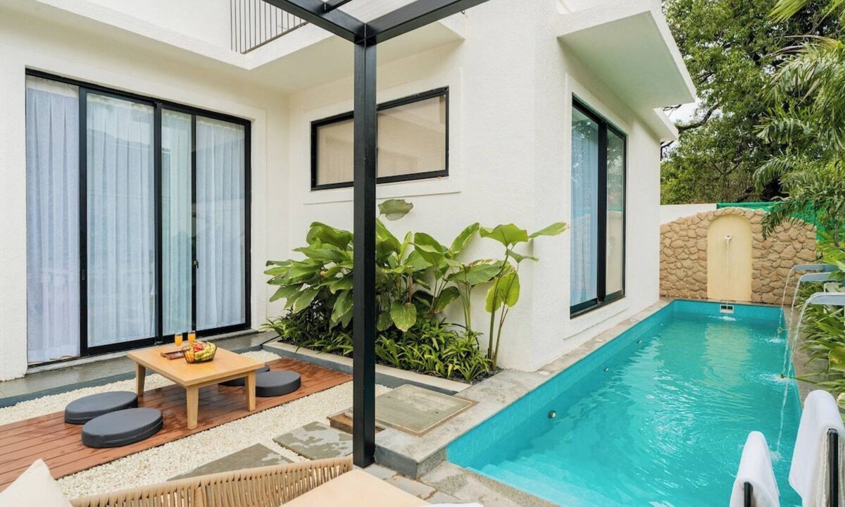 Guirim Villa | The Opulence Casa Ekam – Luxury 4BHK with Private Pool & Patio, 10 Mins to Beach